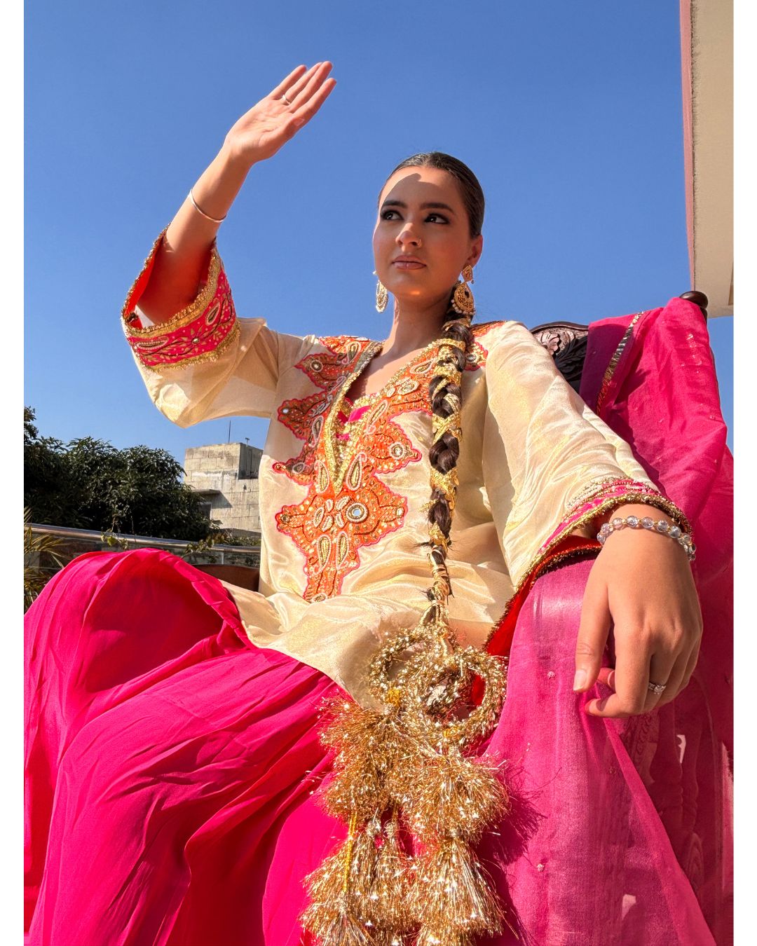 Resham Farshi Suit Set