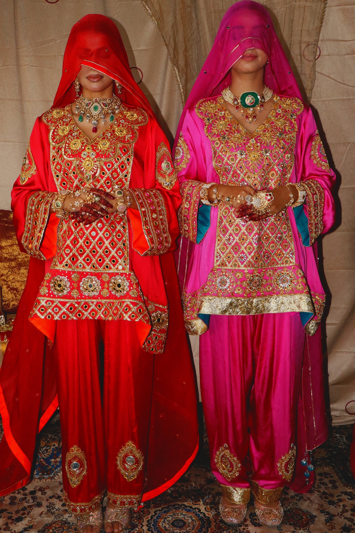 Gulabi Chaand Suit