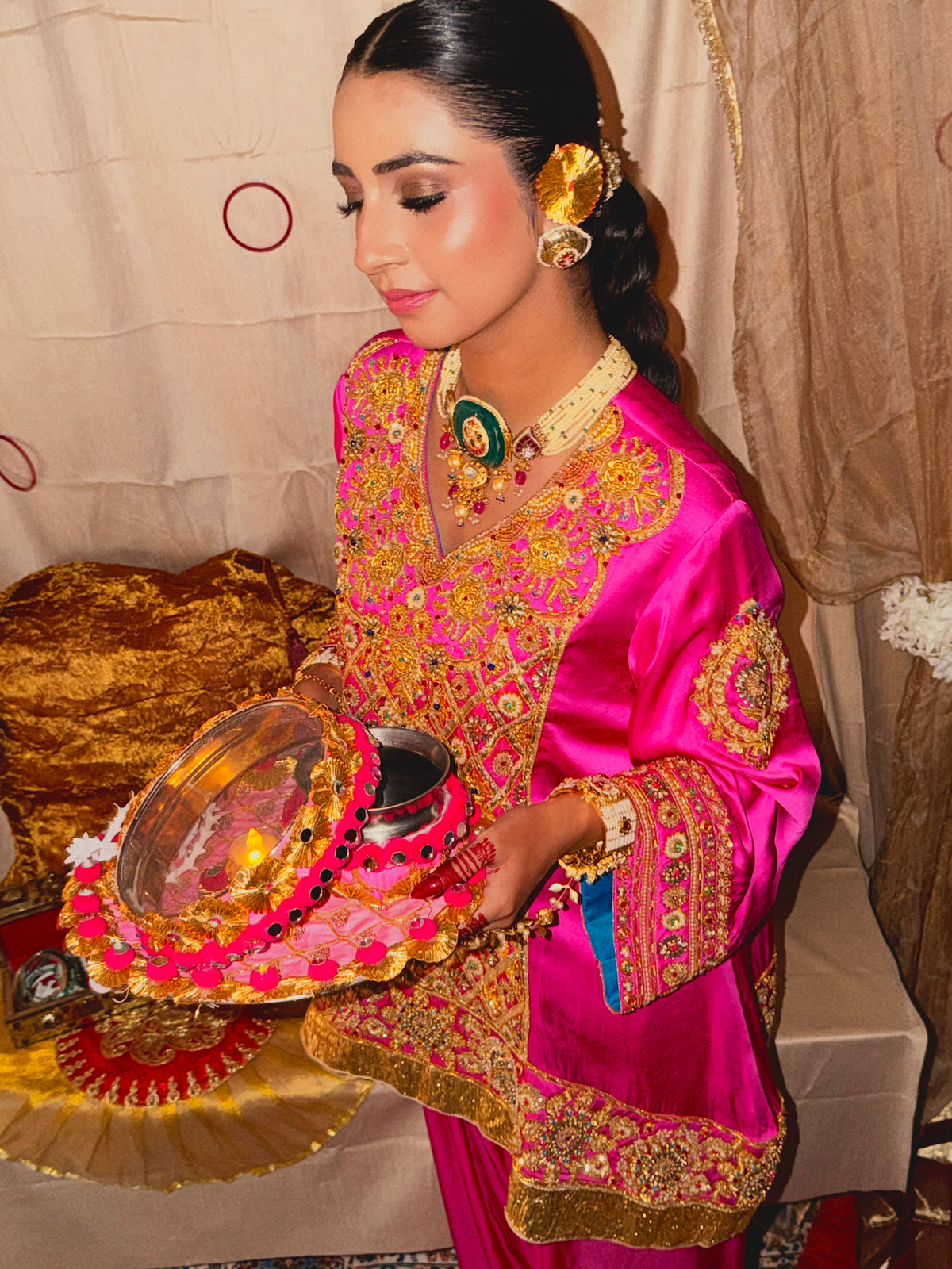 Gulabi Chaand Suit