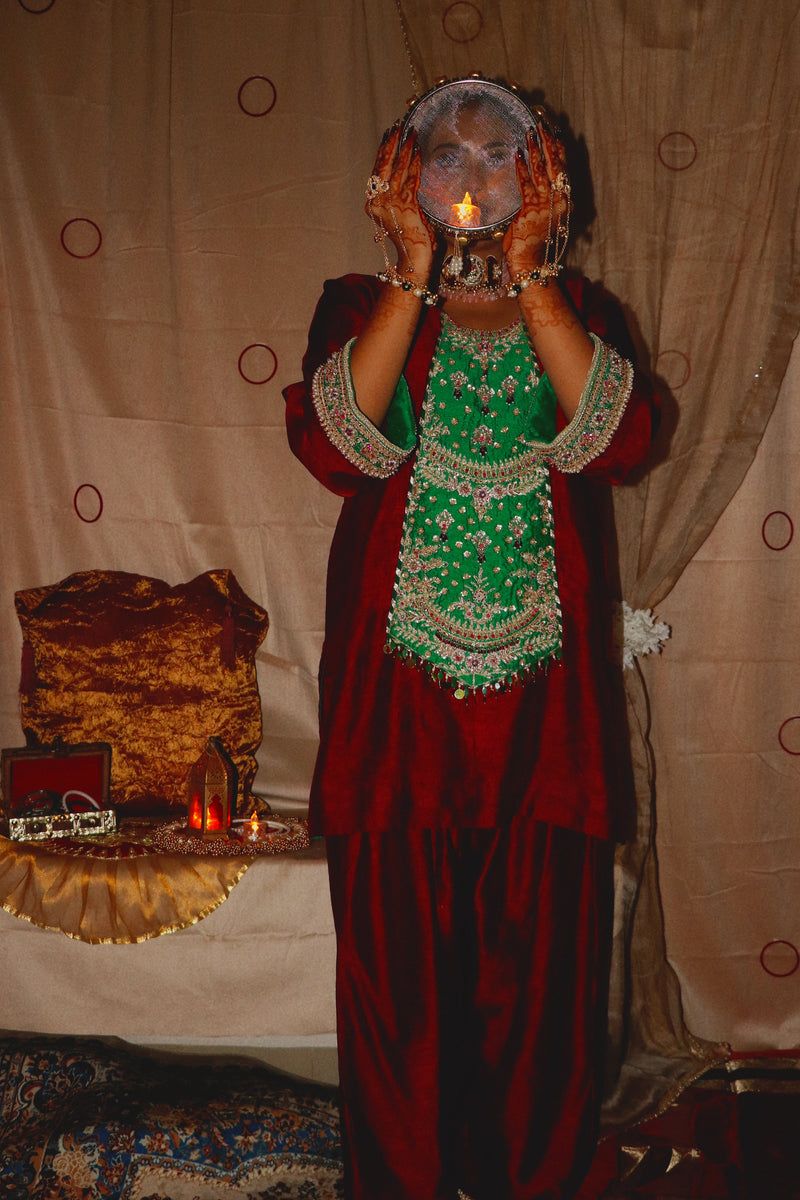 Chaand Baag Suit