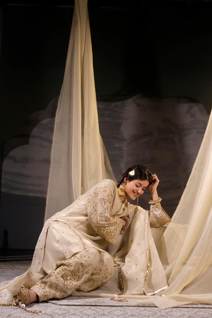 Shehzadi Pure Glass Silk Ensemble