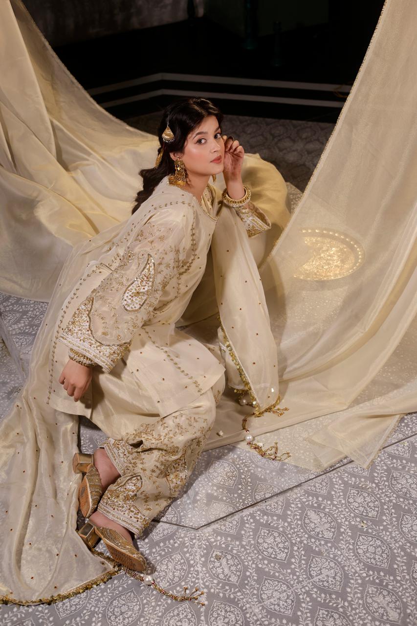 Shehzadi Pure Glass Silk Ensemble