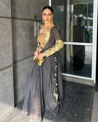 Safa in Black